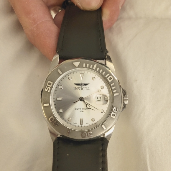 Watch - Picture 2 of 2